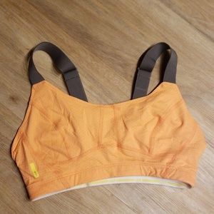 Lole sports bra size S
